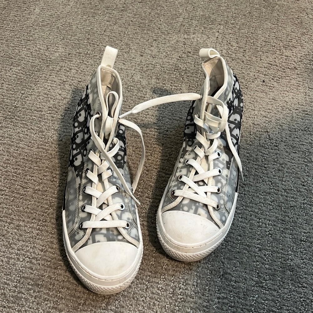 Women’s Dior high top sneakers